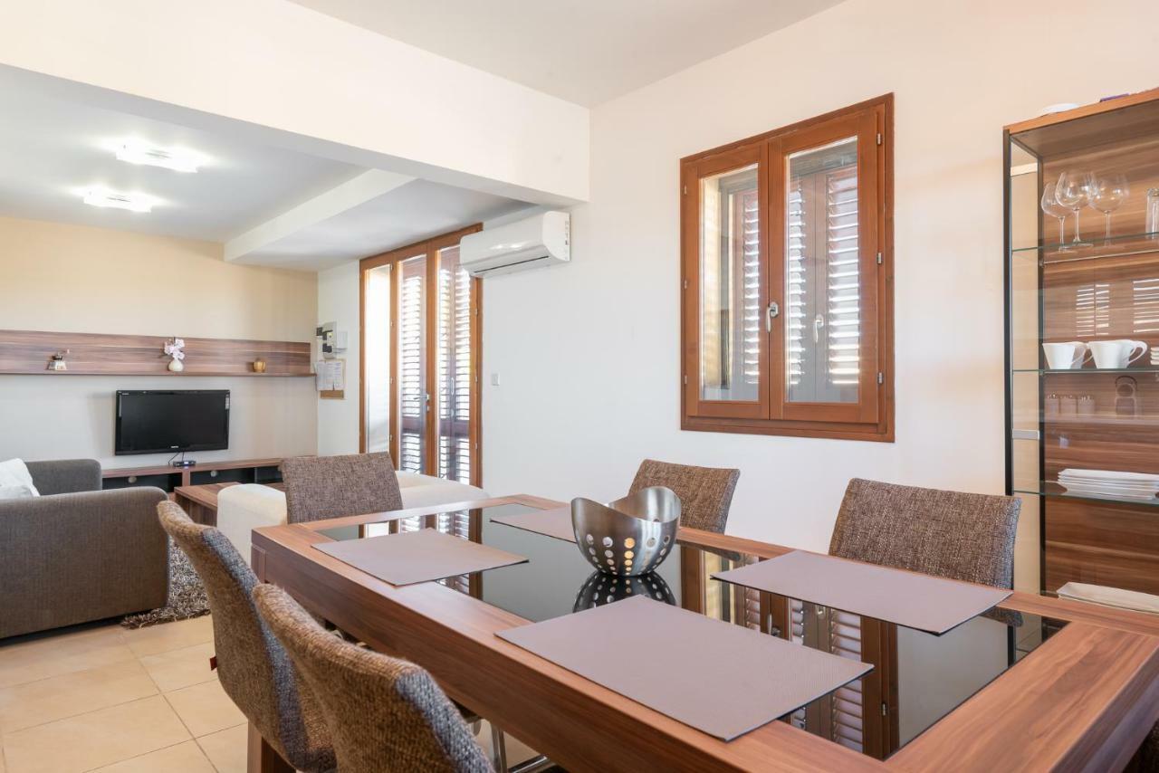 Harbour Views Duplex Maisonette With Jacuzzi Hot Tub Mgarr Экстерьер фото