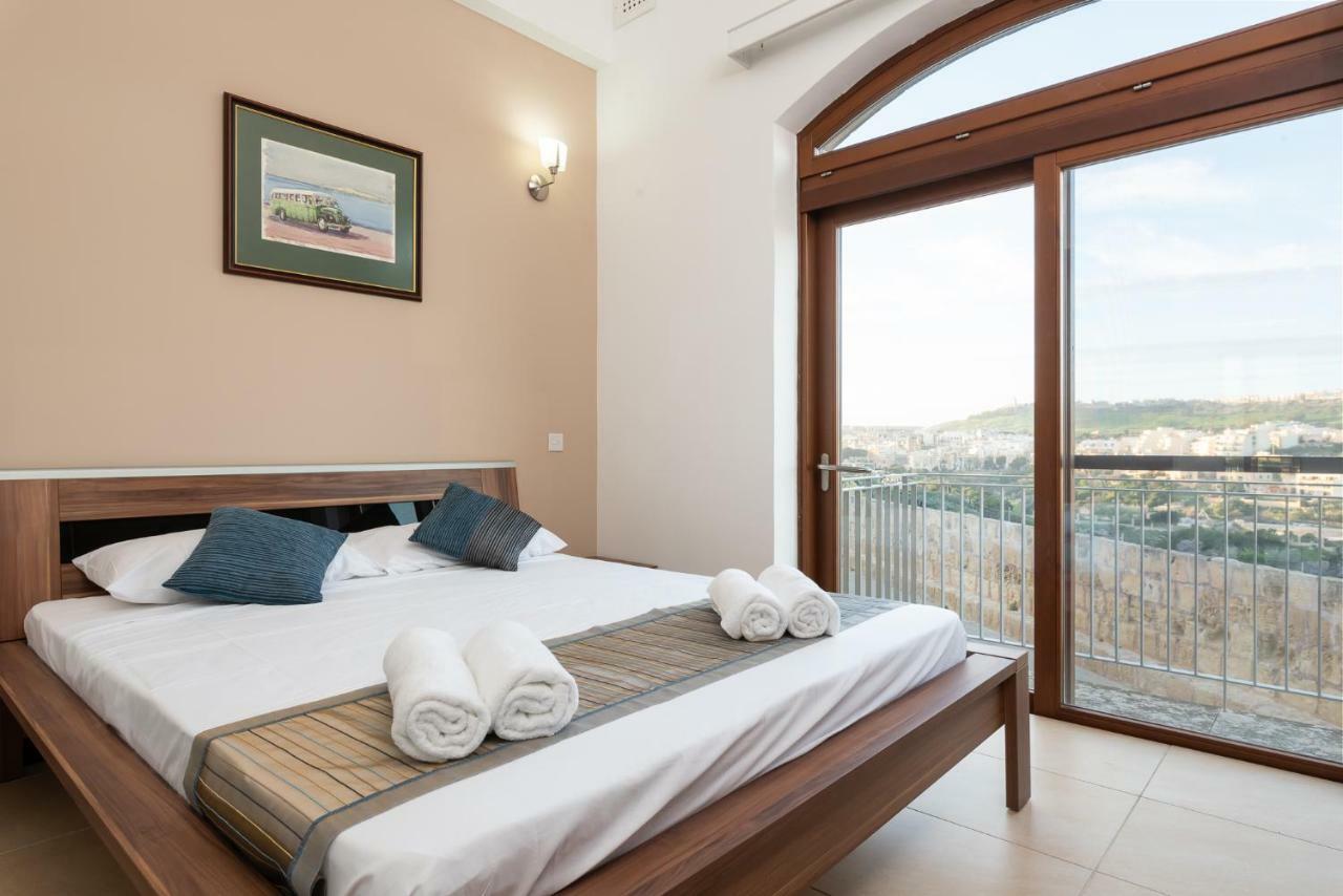 Harbour Views Duplex Maisonette With Jacuzzi Hot Tub Mgarr Экстерьер фото